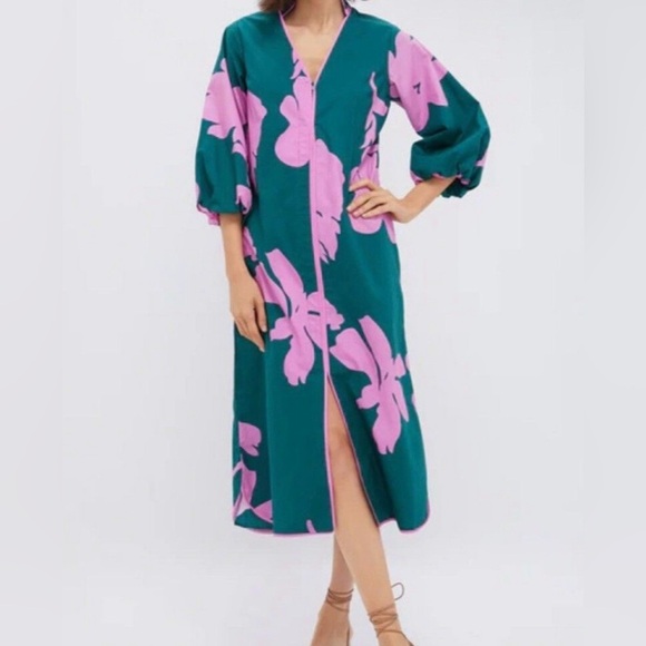 Tuckernuck Dresses & Skirts - Tuckernuck Hyacinth House Arem Caftan Hunter Green and Pink Floral Size XS